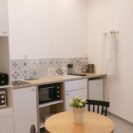 Studio Vaucluse Clovis LʼIsle-sur-la-Sorgue Εξωτερικό φωτογραφία