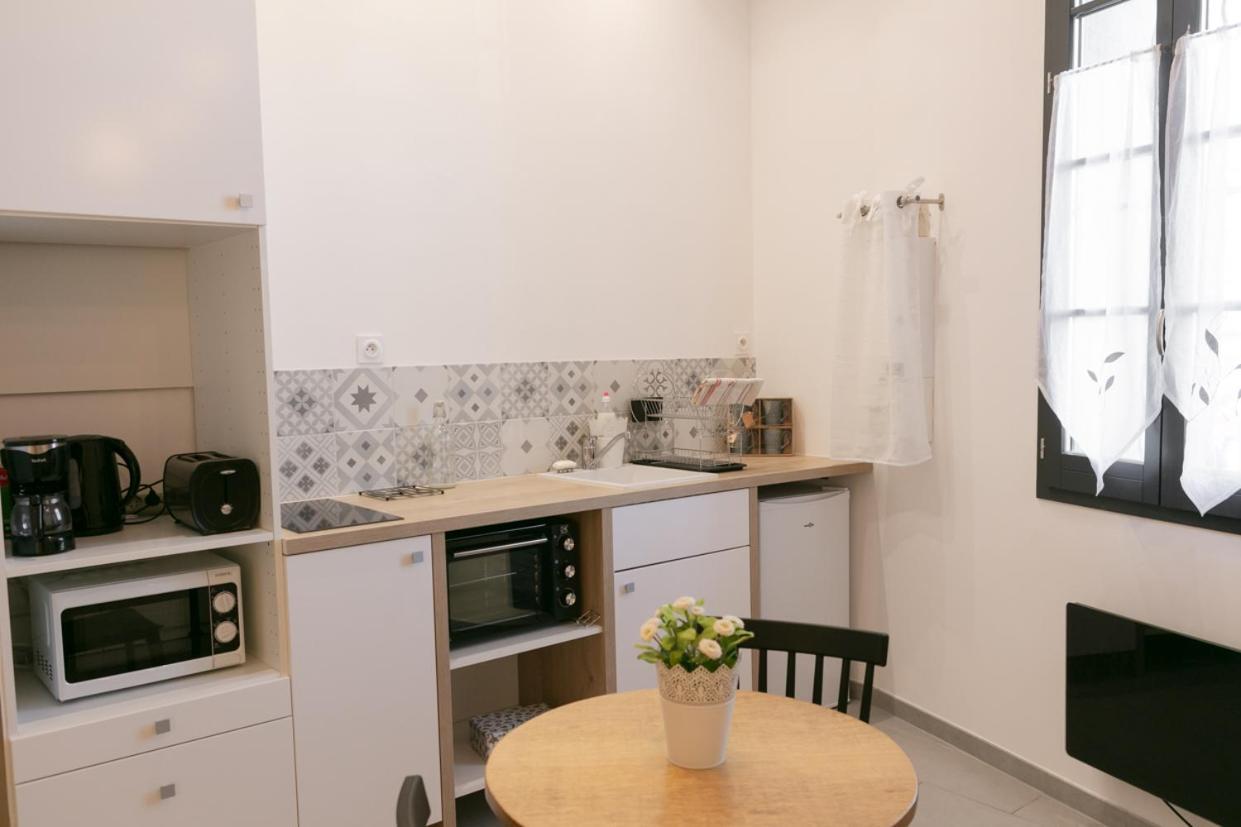 Studio Vaucluse Clovis LʼIsle-sur-la-Sorgue Εξωτερικό φωτογραφία